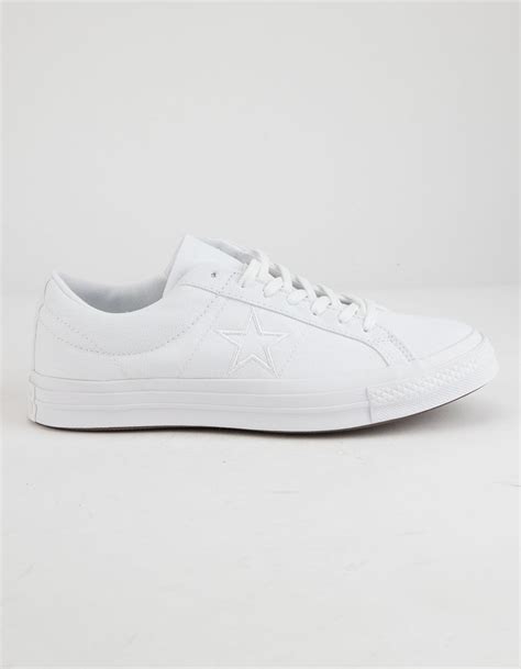 White Low Top Shoes (628)